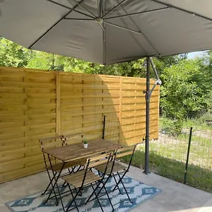 Appartement Avec Terrasse Vue Sorgue, Le Thor