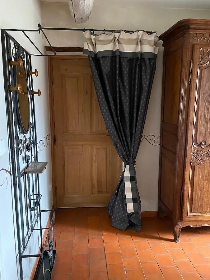 Bed & Breakfast Le Mas De La Marteliere Le Thor